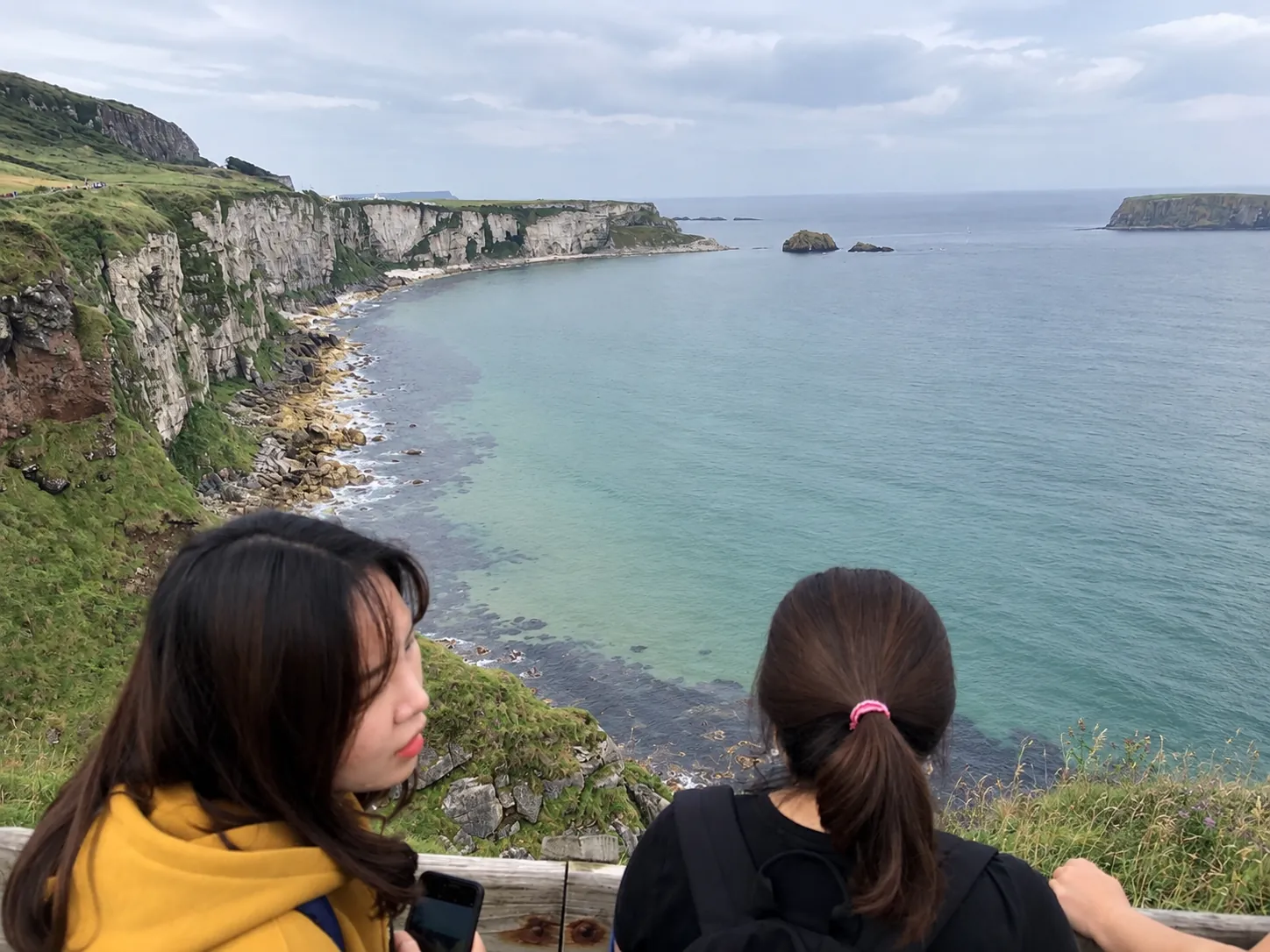 Students enjoying an Irish coastal excursion